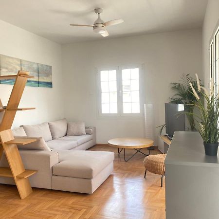 Faliro Comfort Apartment 10 Mins Walking To The Beach Athena Bagian luar foto