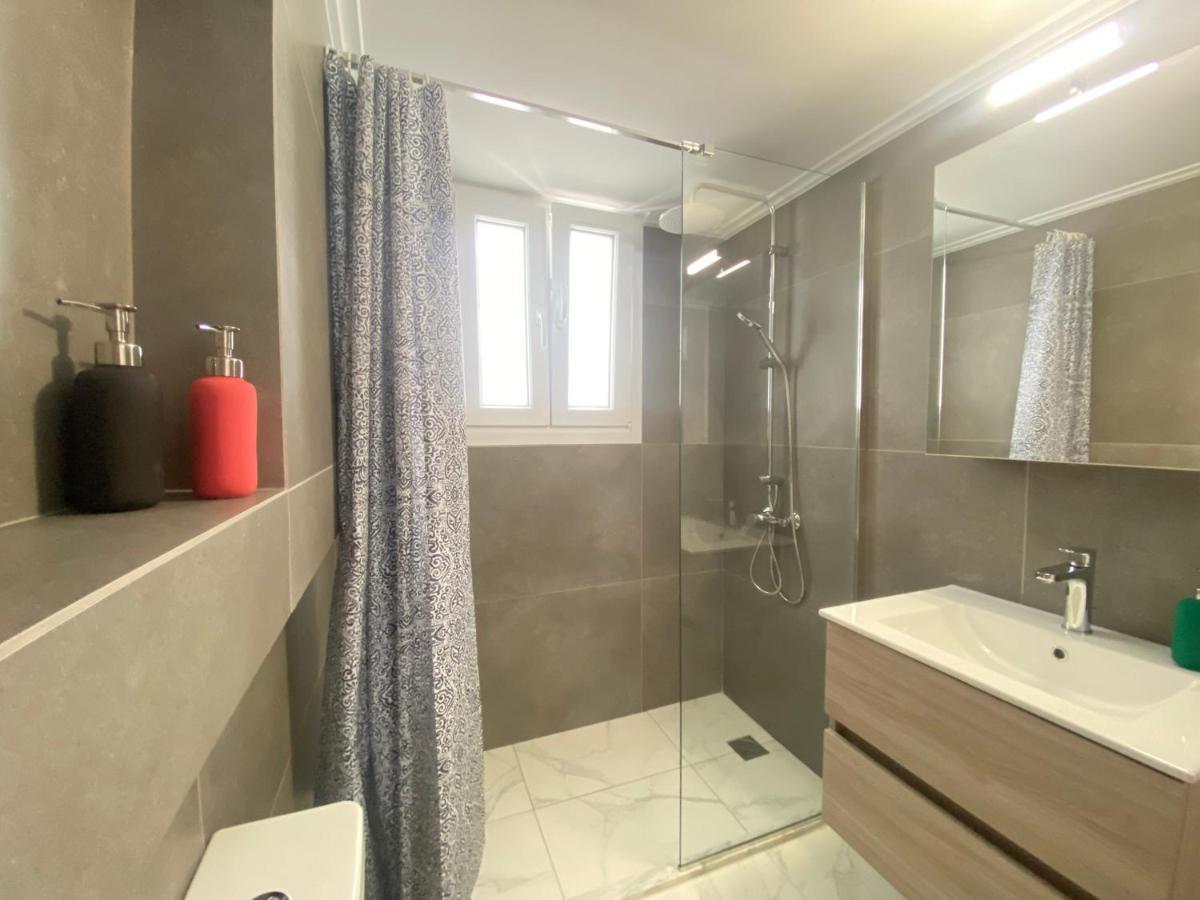 Faliro Comfort Apartment 10 Mins Walking To The Beach Athena Bagian luar foto