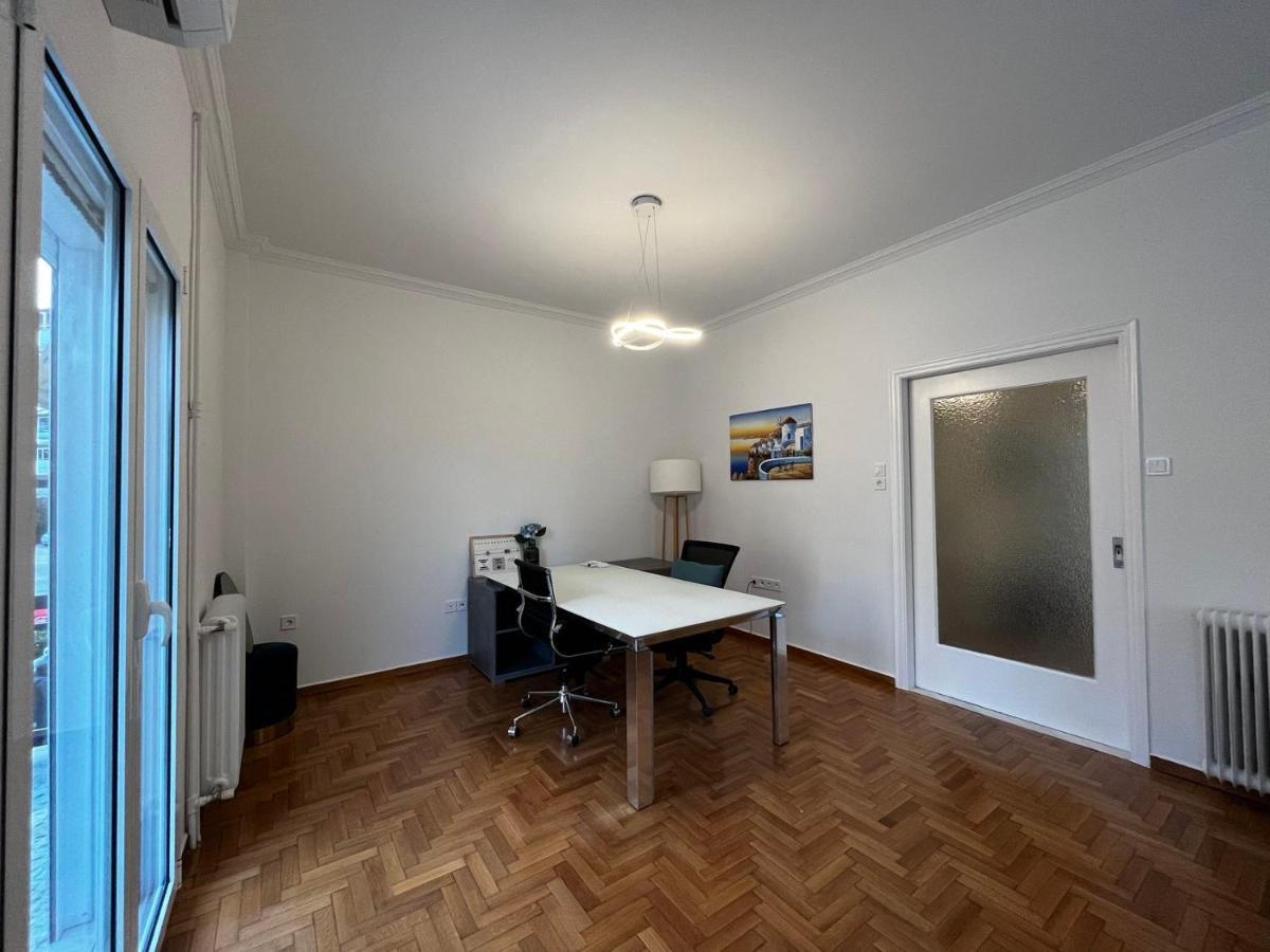 Faliro Comfort Apartment 10 Mins Walking To The Beach Athena Bagian luar foto